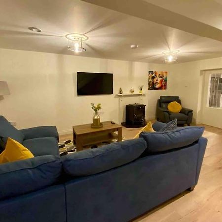 Modern Family Home Castleisland Εξωτερικό φωτογραφία
