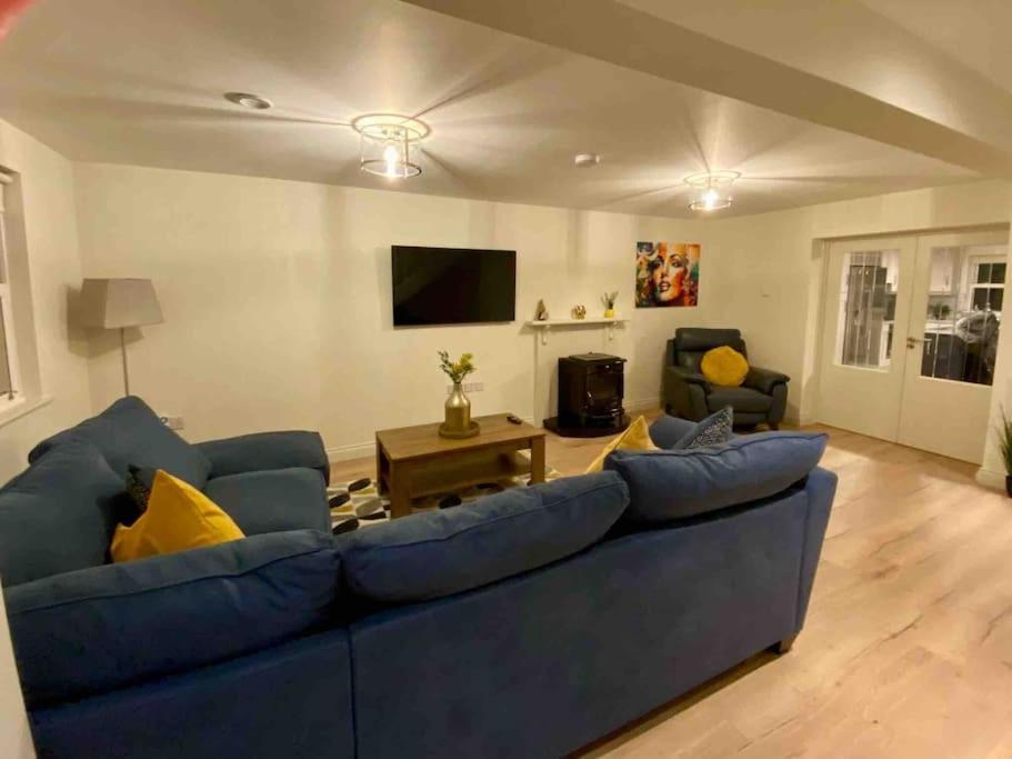 Modern Family Home Castleisland Εξωτερικό φωτογραφία