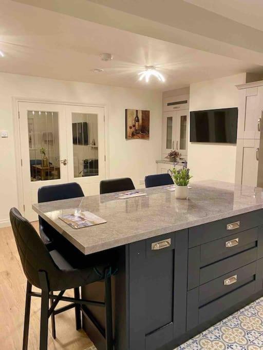 Modern Family Home Castleisland Εξωτερικό φωτογραφία